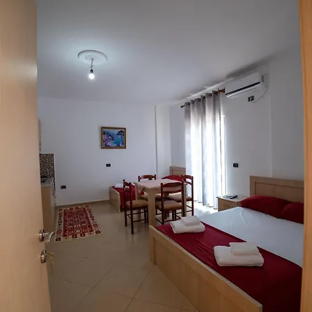 Shejla'S Apartments Ksamil Exterior photo